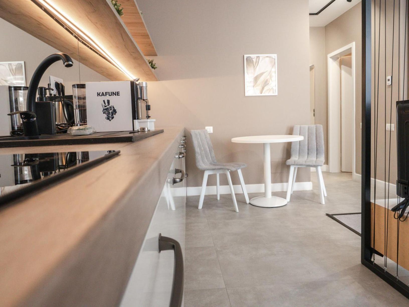 Gavas Cozy Studios Central David Prodan คลูจ-นาโปกา ภายนอก รูปภาพ